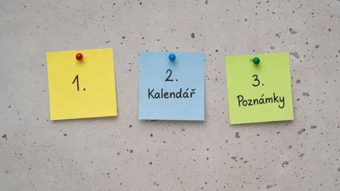 Úvod - Studijní a vědecká knihovna v Hradci Králové