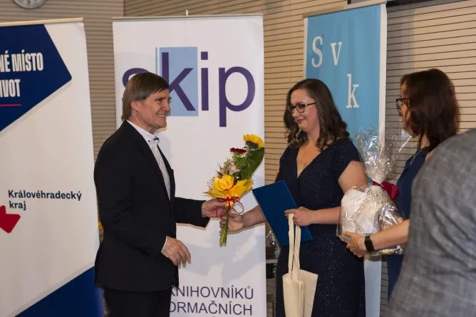 MARK - Studijní a vědecká knihovna v Hradci Králové