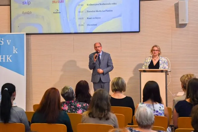 Knihovna roku Královéhradeckého kraje   - Studijní a vědecká knihovna v Hradci Králové