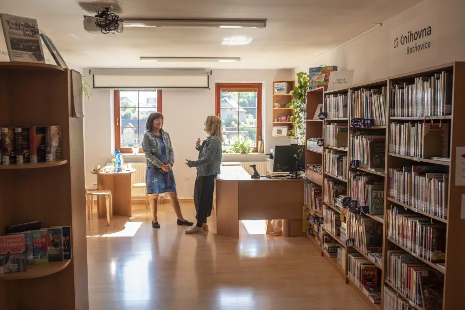 Knihovna roku Královéhradeckého kraje   - Studijní a vědecká knihovna v Hradci Králové