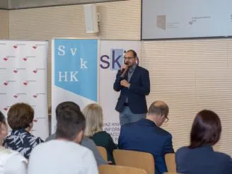 Oceňování knihoven - Studijní a vědecká knihovna v Hradci Králové